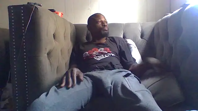 Daddy_hook élő XXX-chatje