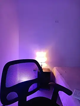XXX chat uživo modela SalomeFire