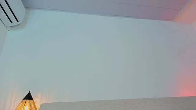 Valentino_Rey Pertunjukan Webcam