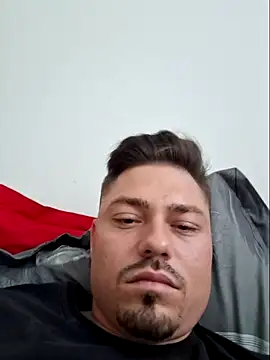 Show modela ionut_prince na web-kameri