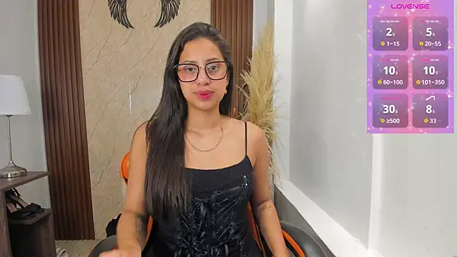 Atiena_ – Naživo XXX chat