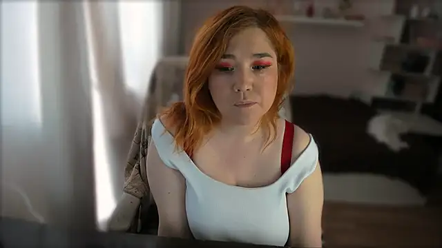 Vi-Vixen Live XXX Chat