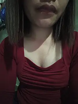 Emma-sin élő XXX-chatje