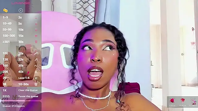 Chat XXX ao vivo de myblackdoope