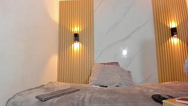 Valentinaliux_ – Naživo XXX chat