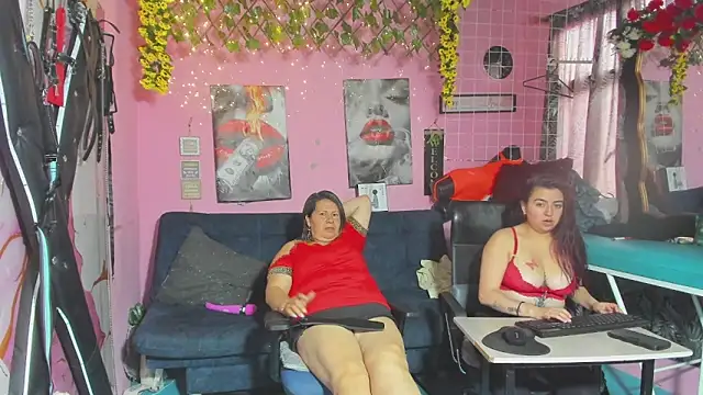 lesbiancuple's Live XXX Chat