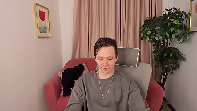 Meverik_Oushen's Live XXX Chat