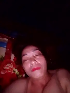 Lyly22x 即時 XXX 聊天
