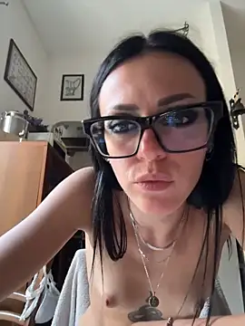 alibi_room Webcam-Show