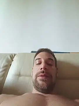 Lambe91 Live XXX Chat