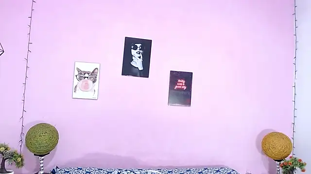 Jules_zzz's Live XXX Chat
