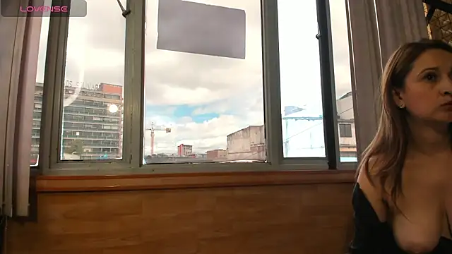 Charlote_Harper Live XXX-chat