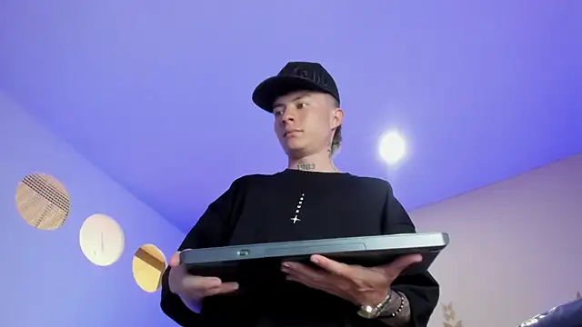 Chat +18 de Nascary_Fox ao vivo