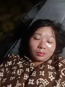 XXX chat uživo modela vangkt-cute