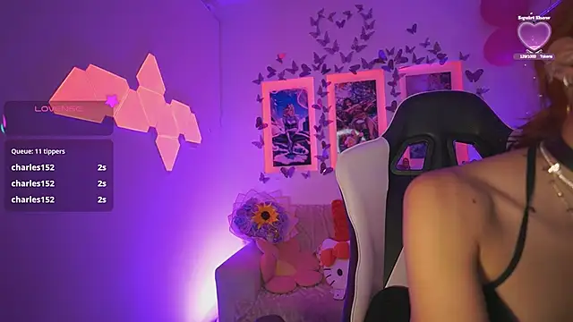 Chatroom XXX en direct de DahliaGrey