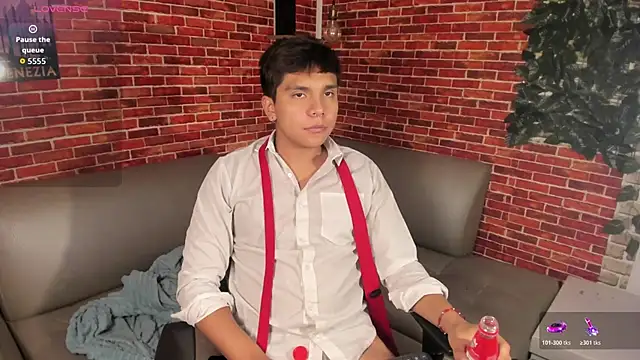 Thiago_Kozak Webcam Show
