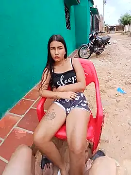 jeltsin3-25's Live XXX Chat