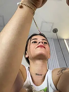 Онлайн чат XXX JuliaColemann