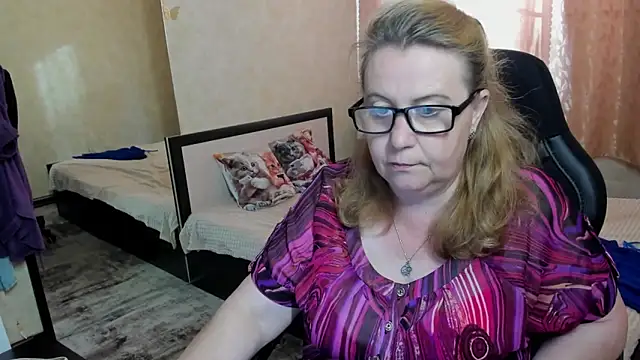 Frau_Marta: онлайн-секс-чат