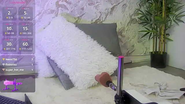 EliseRenee Webcam show