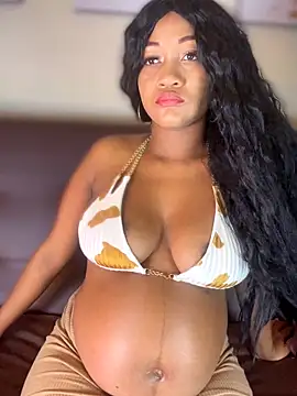 Chat +18 de AleezaFrench ao vivo