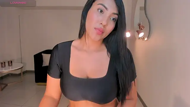 NatalieLewis Live XXX-Chat