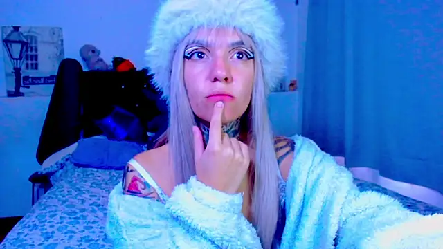 LannieGonzales' Live XXX Chat