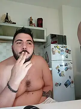 دردشة bear_skinny الجنسية المباشرة