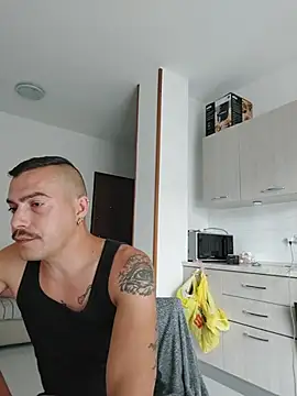 Chat +18 de Sole97 ao vivo