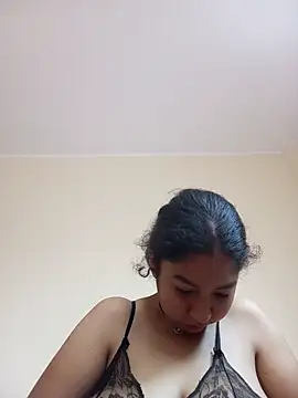 shouko16 élő XXX-chatje