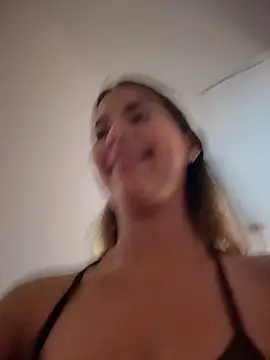 Czat XXX na żywo – Valeria-escobar