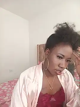 Chatroom XXX en direct de Rossiecameron_