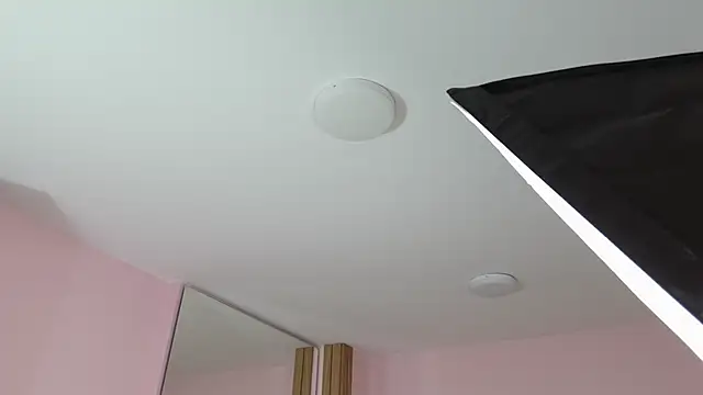 jademinob's Live XXX Chat