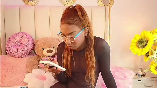 evangelin_ts Adlı Modelin Canlı XXX Sohbeti