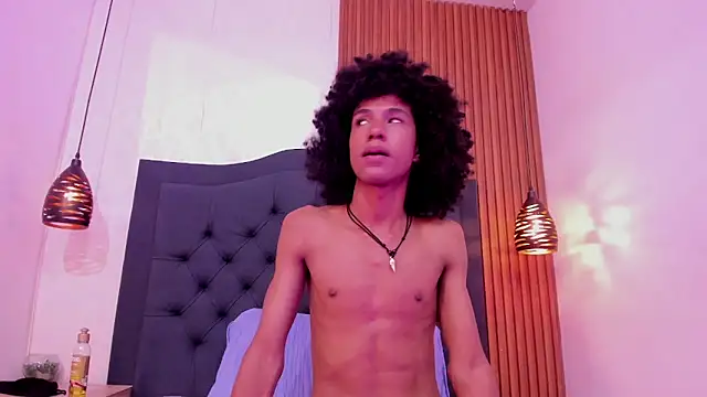Johan_gz_ Live XXX-Chat