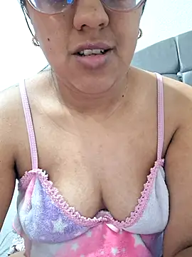 XXX chat uživo modela ZaidaWet