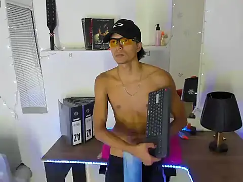 xxKamadevaxx Webcam show