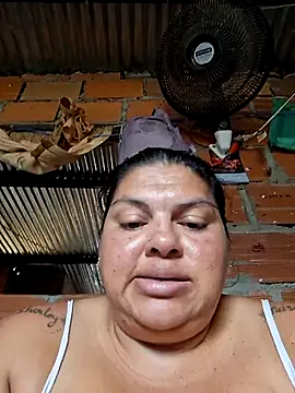 Juli_Powl's Webcam Show
