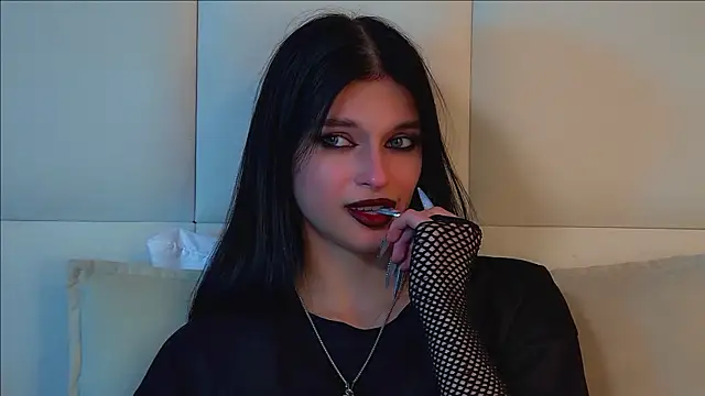 BeverlyMostのライブXXXチャット