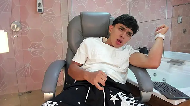 แชท XXX สดของ _TaylorBlack