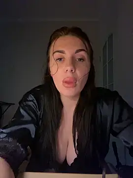 Show modela IsabellaJoutes na web-kameri