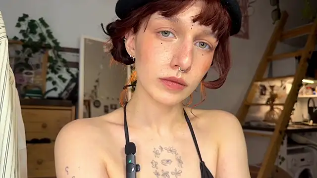 Leelabubu Chat XXX in diretta