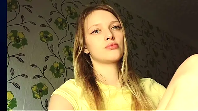 StarFrom_Hell's Live XXX Chat