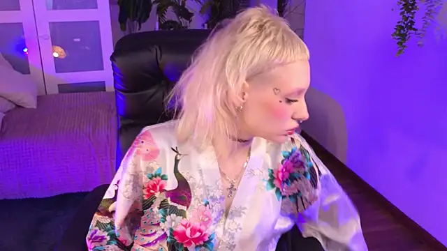 krissymissyy Webcam Show