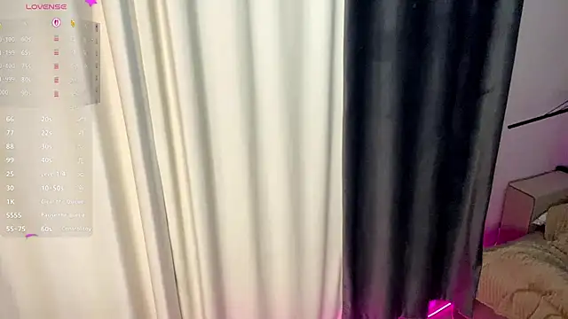 EwaDerobertis Show in webcam