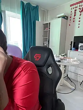 Chat +18 de DienkaGreen ao vivo