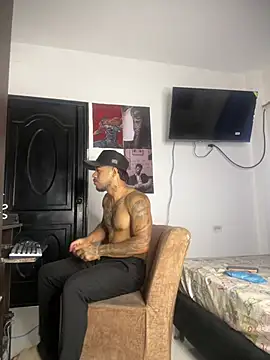 Chatroom XXX en direct de Kenny_romano