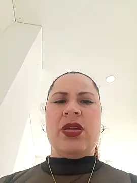 VANESSA__28: онлайн-секс-чат