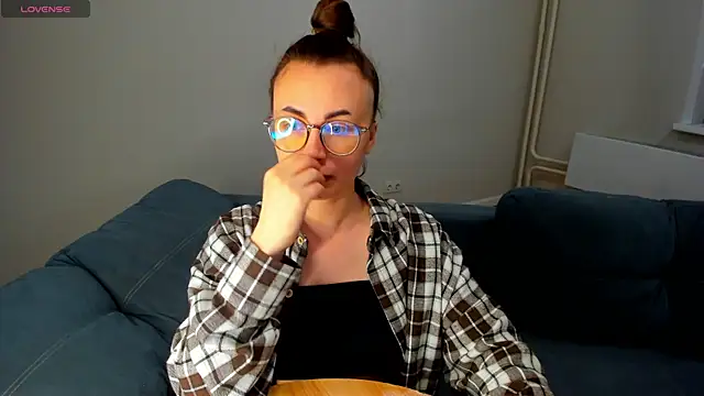 MewStella লাইভ XXX চ্যাট