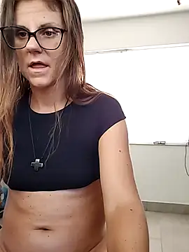 Scarlettishere's Webcam Show
